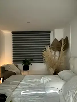 AnitaVega – webcam model profile photo Image 18