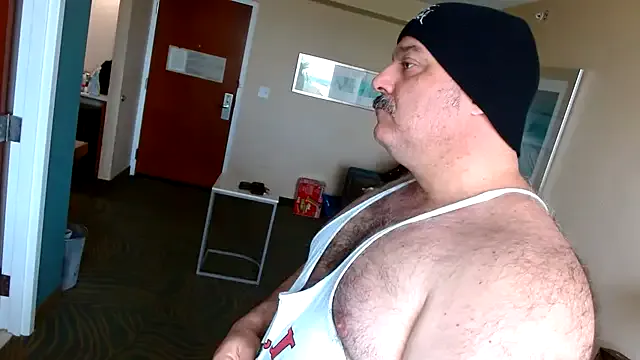 Amida_Chris – webcam model profile photo Image 2