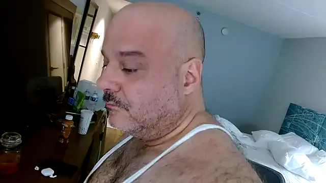 Amida_Chris – webcam model profile photo Image 8