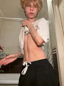 AlinnaJohnson – webcam model profile photo Image 4