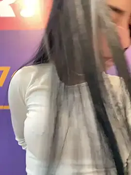 LiaBoston – webcam model profile photo Image 13