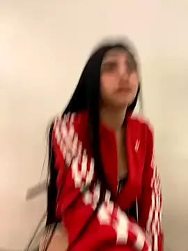 LiaBoston – webcam model profile photo Image 14