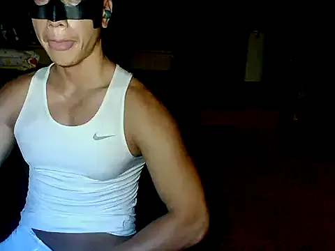 AmyBelmontt – webcam model profile photo Image 6