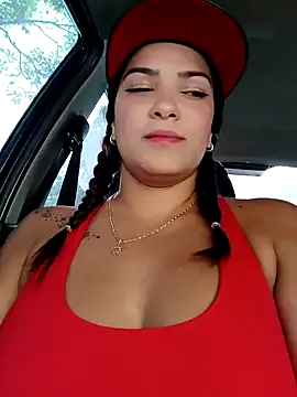 XxAlliGirlNextDoor – webcam model profile photo Image 13