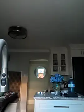 AmyBelmontt – webcam model profile photo Image 17