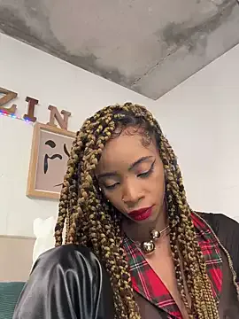 BarbieKarly – webcam model profile photo Image 3