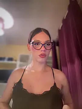 JadeMartinelli – webcam model profile photo Image 16