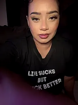 EmyLana – webcam model profile photo Image 16