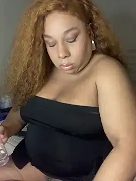 CristinaSantanas – webcam model profile photo Image 7