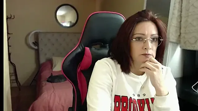 LyraCarvajal – webcam model profile photo Image 16