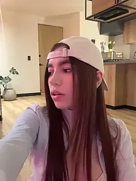 ManuelaKovalenko – webcam model profile photo Image 11