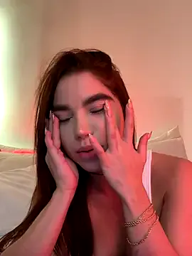 ManuelaKovalenko – webcam model profile photo Image 3