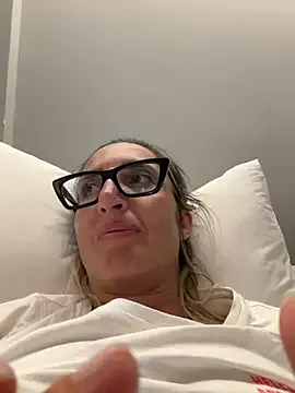 miamonroee_ – webcam model profile photo Image 3