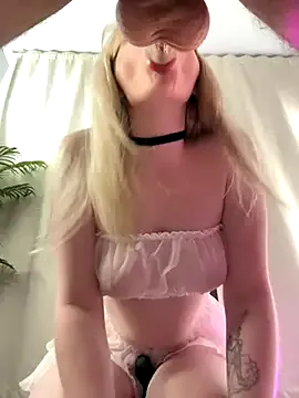 IsabelaJohnson – webcam model profile photo Image 8