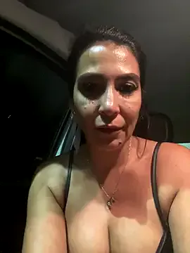 AmyBelmontt – webcam model profile photo Image 6