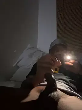 SophieMaeve – webcam model profile photo Image 14