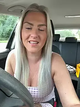 OlyRosee – webcam model profile photo Image 5