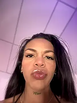 AnitaVega – webcam model profile photo Image 3