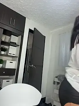 JaneLondonn – webcam model profile photo Image 10