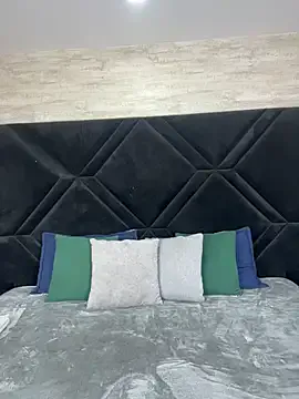 JaneLondonn – webcam model profile photo Image 17