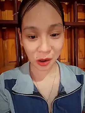 SkyLumen – webcam model profile photo Image 6