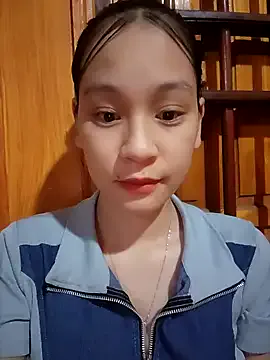 SkyLumen – webcam model profile photo Image 9