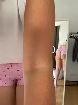 IsabelaJohnson – webcam model profile photo Image 14