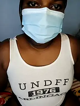 Circe_Melusina – webcam model profile photo Image 2