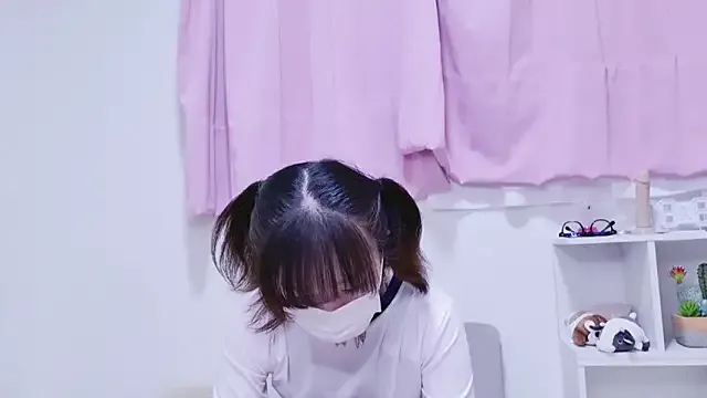 AuryPineda – webcam model profile photo Image 8