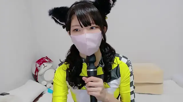 CheerryX – webcam model profile photo Image 10