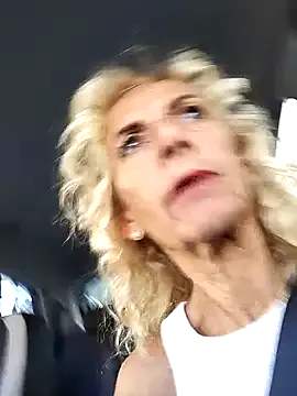 CassieGil – webcam model profile photo Image 17