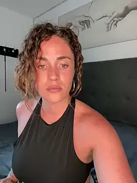 OlyRosee – webcam model profile photo Image 8