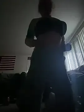 GianaBravo – webcam model profile photo Image 3