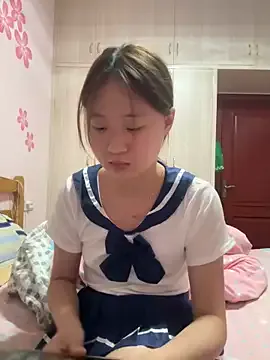 TeenieMarie – webcam model profile photo Image 18