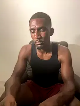 AngelieVoyer – webcam model profile photo Image 15