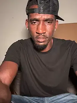 AngelieVoyer – webcam model profile photo Image 7