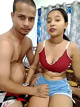 MrsKitten – webcam model profile photo Image 7