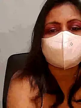 JaneRouse – webcam model profile photo Image 2