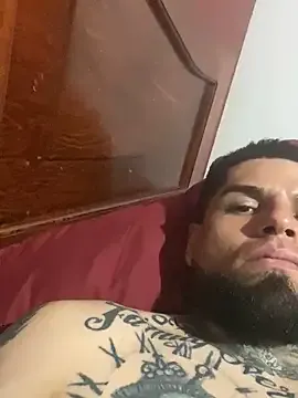 JenCollins – webcam model profile photo Image 7