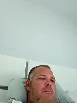 evee_s – webcam model profile photo Image 14