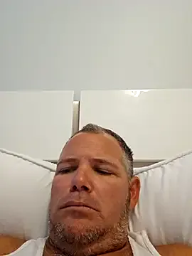 evee_s – webcam model profile photo Image 6