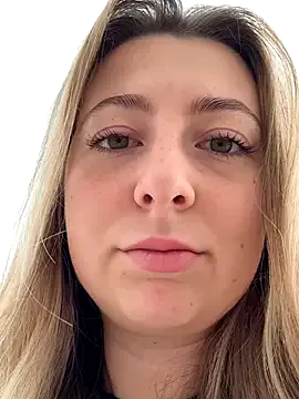 LyraCarvajal – webcam model profile photo Image 19