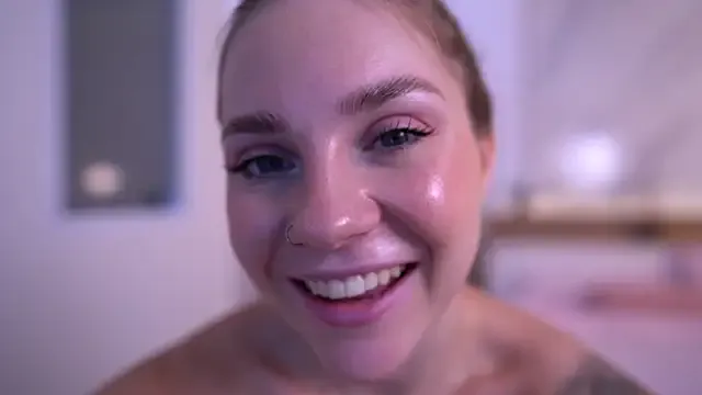 SkyLumen – webcam model profile photo Image 15