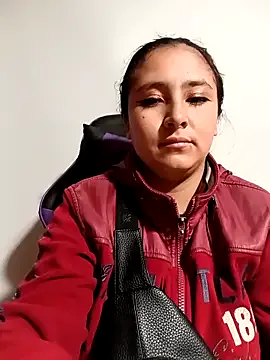 ZoeMurphy – webcam model profile photo Image 14