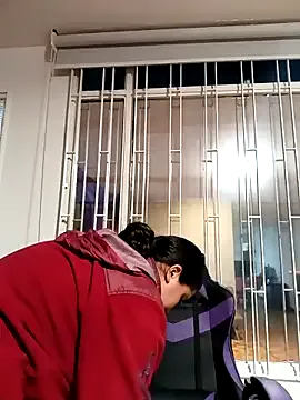 ZoeMurphy – webcam model profile photo Image 5