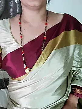 Ariana_TuFantasiaHot – webcam model profile photo Image 11