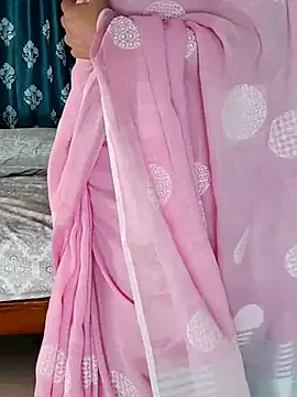 Ariana_TuFantasiaHot – webcam model profile photo Image 14