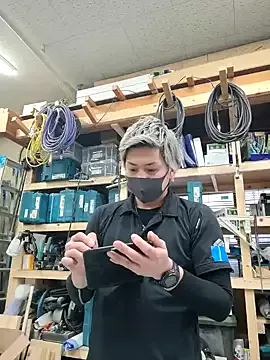 Curly_Natashaa – webcam model profile photo Image 4