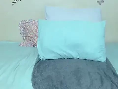 AmyBelmontt – webcam model profile photo Image 17