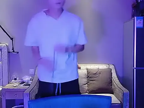 KaraNoir – webcam model profile photo Image 4